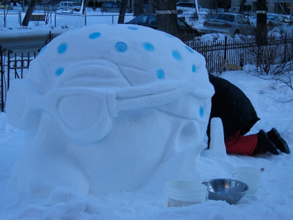 Snow carving by Aiden Enns Snow carving